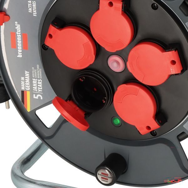 Подовжувач на котушці 25 м Brennenstuhl Professional 300 KU 2100 5 розеток 3300 Вт 220 В 16 А IP44 H07RN-F 3G1,5мм&sup2; -25&deg;С чорний 9231250100 фото