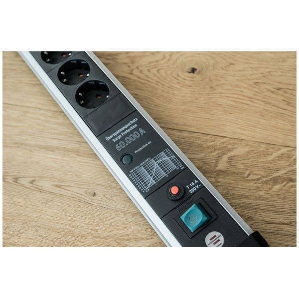 Мережевий фільтр3 метри 8 розеток Brennenstuhl Premium Protect-Line 60000А EMI/RFI 3500 Вт 16 А запобіжник 3х1,5мм&sup2; 1391010800 фото