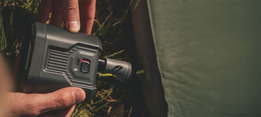 Насос акумуляторний Outwell Mistral Rechargeable Pump 600 л/хв 5 насадок USB-C Li-ion 11,1 В 1300 мАг 651278 фото