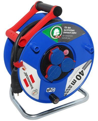 Подовжувач на котушці 40 м Brennenstuhl Garant 3 розетки 3300 Вт 220 В 16 А IP44 H05RR-F 3G2,5мм&sup2; чорний 1208340 фото