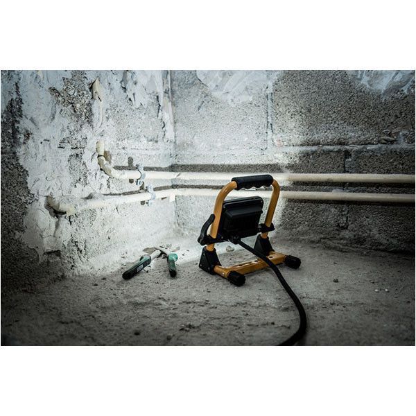 Прожектор переносний Brennenstuhl JARO 1050 M 10 W (1171250902.) 1171250902 фото
