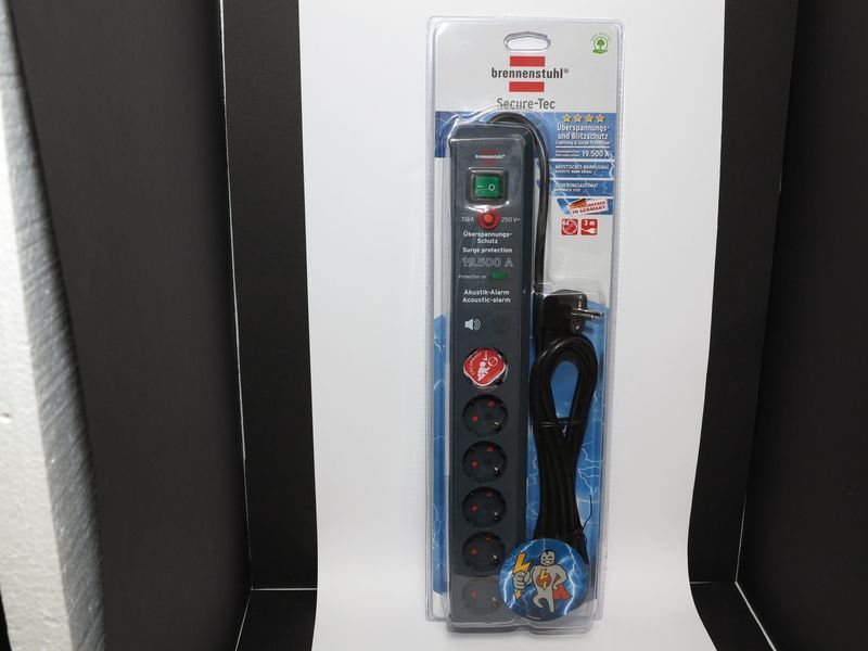 Мережевий фільтр 3 метри 6 розеток Brennenstuhl Secure-Tec 19500А 3500 Вт 16 А оповіщення про несправність 3х1,5мм&sup2; 1159540376 фото