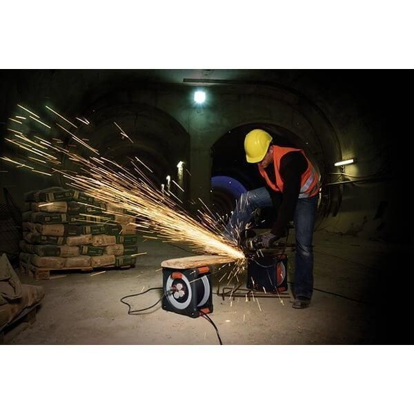 Подовжувач на котушці 33 м Professional Line 4 розетки 3300 Вт 220 В 16 А IP44 H07RN-F 3G1,5мм&sup2; чорний 9201330100 фото
