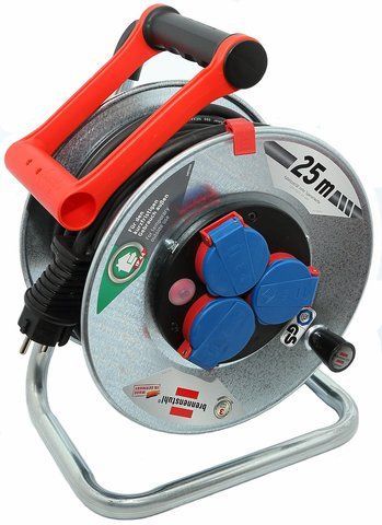 Подовжувач на котушці 25 м Brennenstuhl Garant-S 3 розетки 3300 Вт 220 В 16 А IP44 AT-N05V3V3-F 3G1,5мм&sup2; чорний 1198580 фото