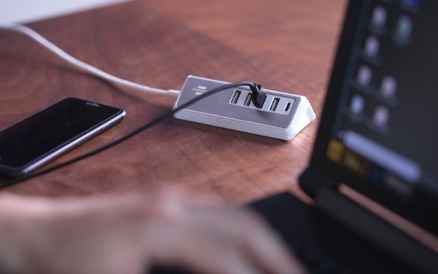 Подовжувачі з USB-портами - фото